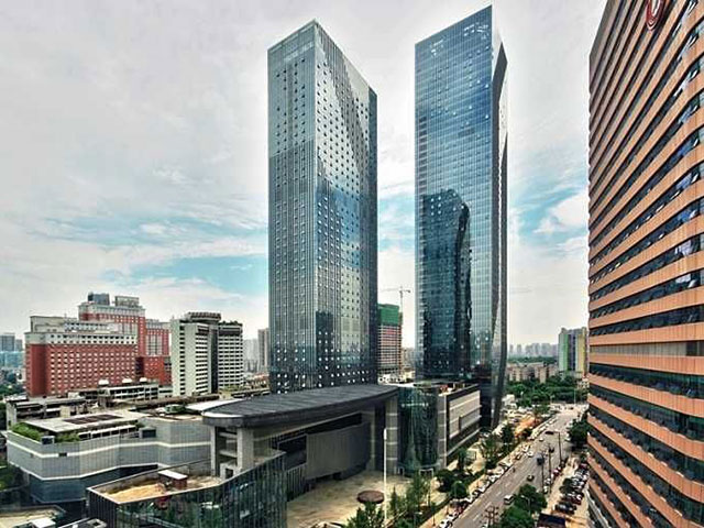 泊富國(guó)際廣場(chǎng)